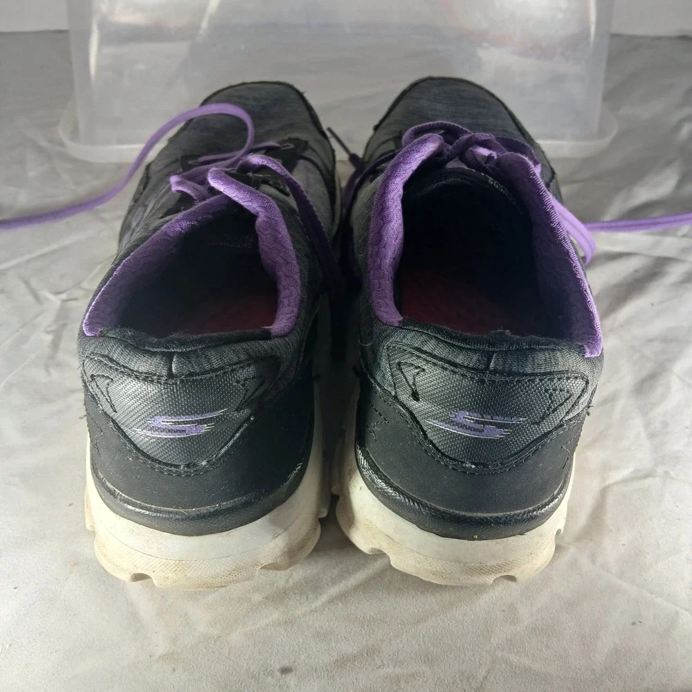 Skechers Go Walk Women's Black Purple‎ Athletic Shoes Size 8.5